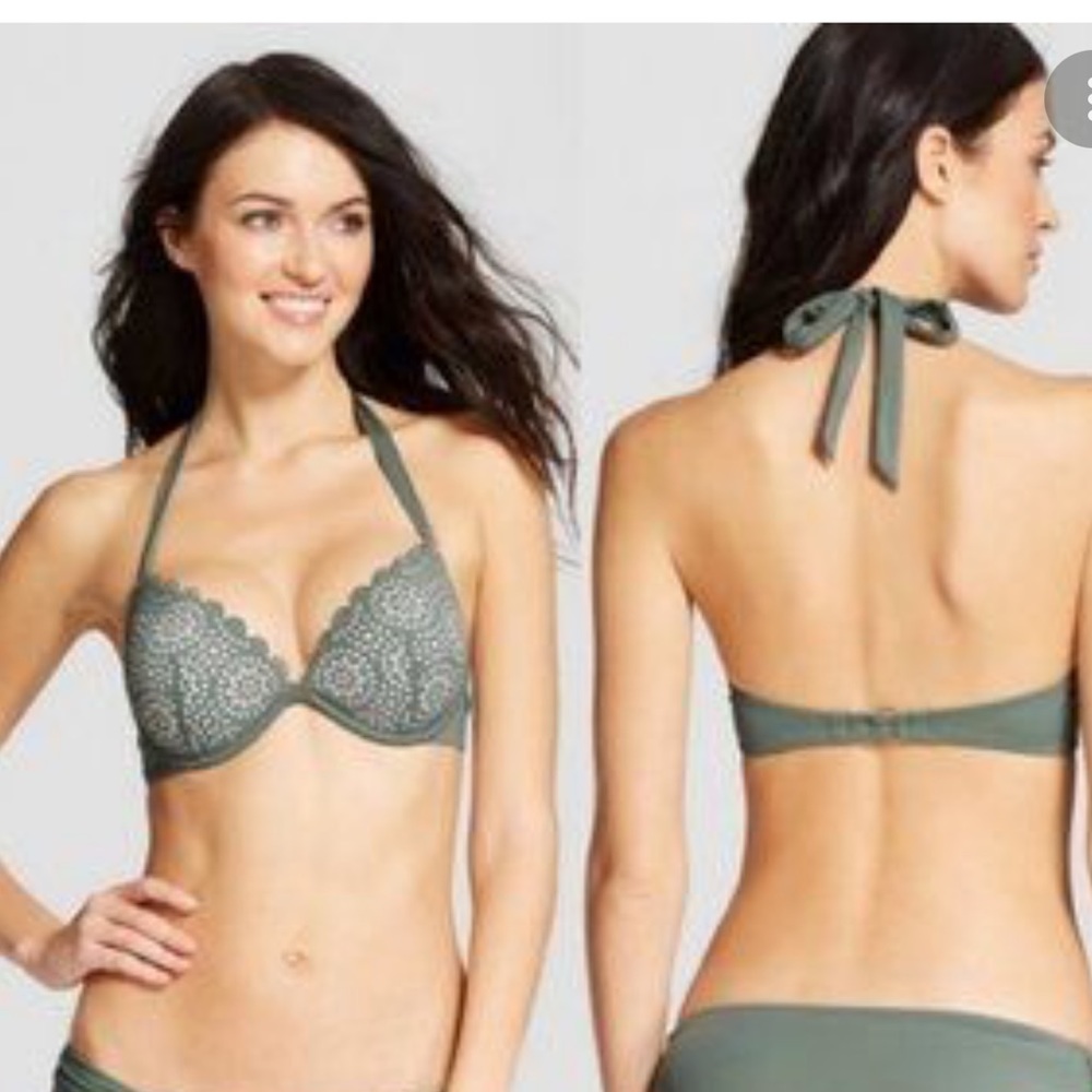Shade & Shore Green Scalloped Bikini Top